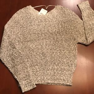Free People sweater *NEW*